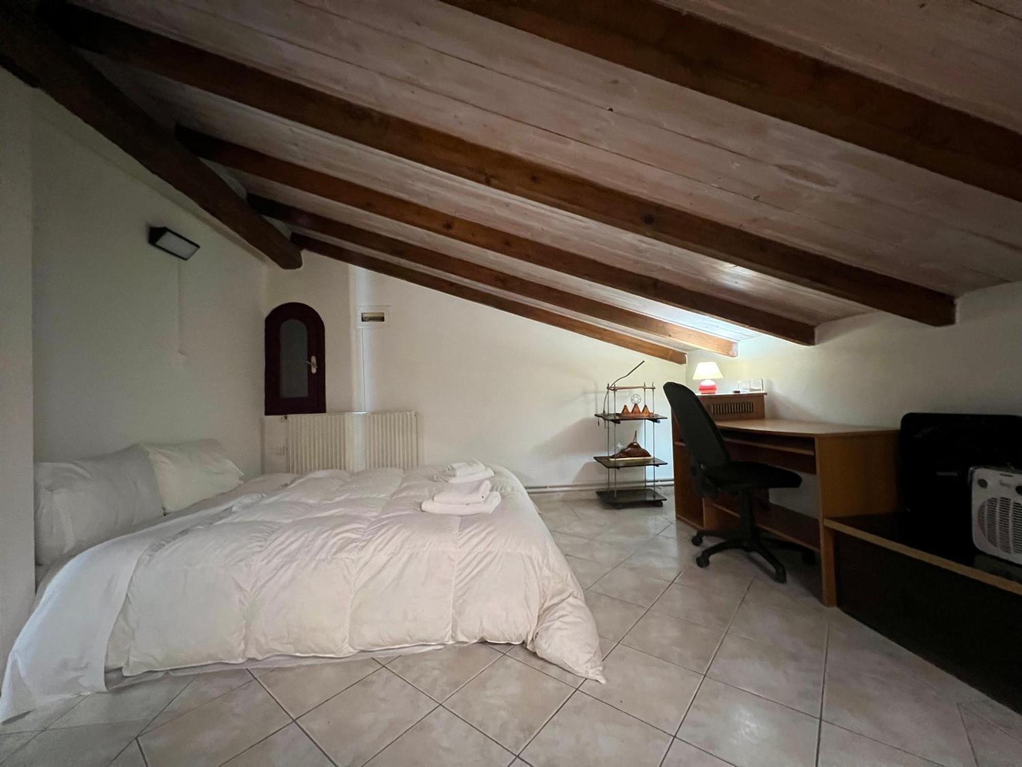Σοφιτα Ξυλο Μεταλο Γυαλι Apartment Alykes Potamou Exterior foto